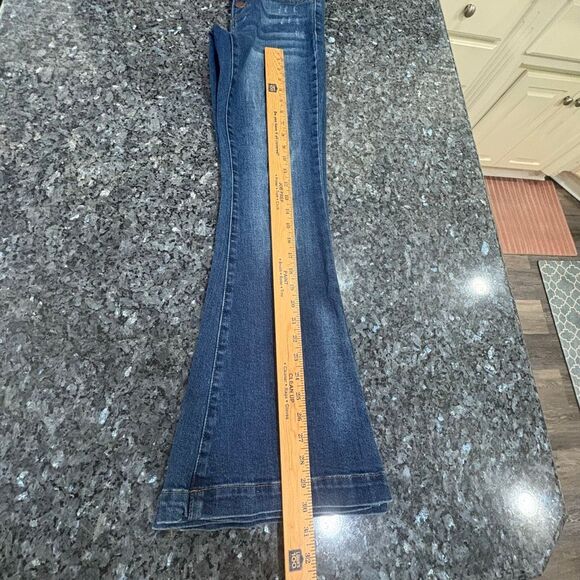 Risen High Rise Flare Jeans | Button Fly | Size 27 / 5 - Picture 7 of 9